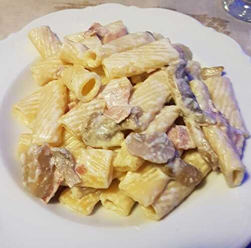 One Pot Pasta Tortiglioni, jambon et champignons