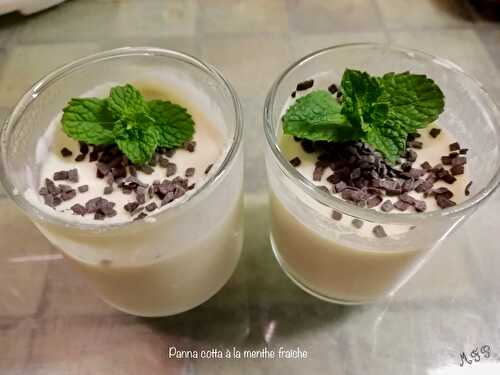 Panna cotta à la menthe fraîche