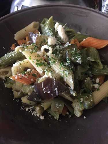 Penne tricolores à l’aubergine