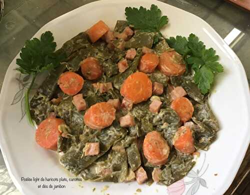 Poêlée light de haricots plats, carottes et dés de jambon