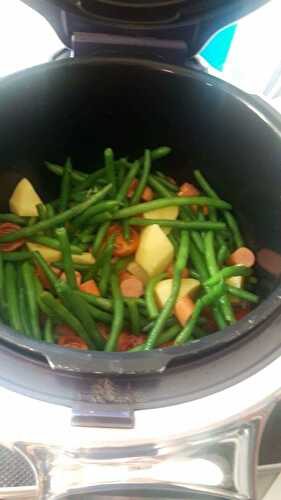 Pomme de terre haricots verts knacki