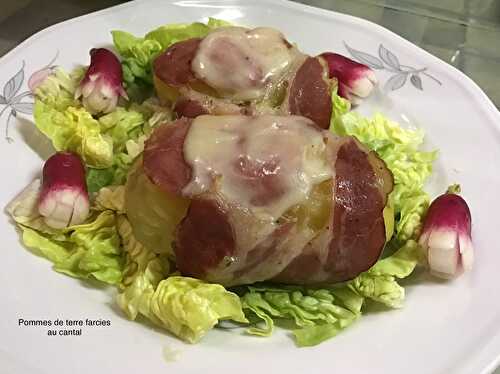 Pommes de terre farcies au cantal