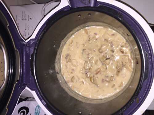 Poulet stroganov