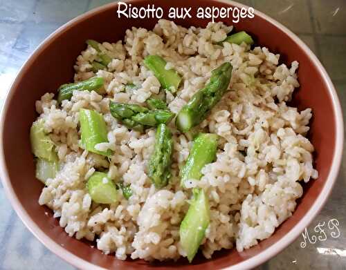 Risotto aux asperges  . D’après une recette Régilait