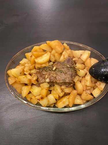 Rôti de bœuf et pomme de terre