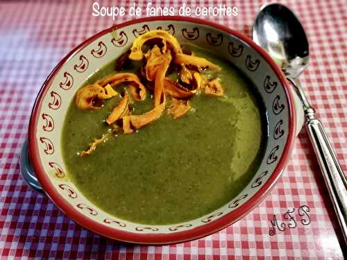 Soupe de fanes de carottes