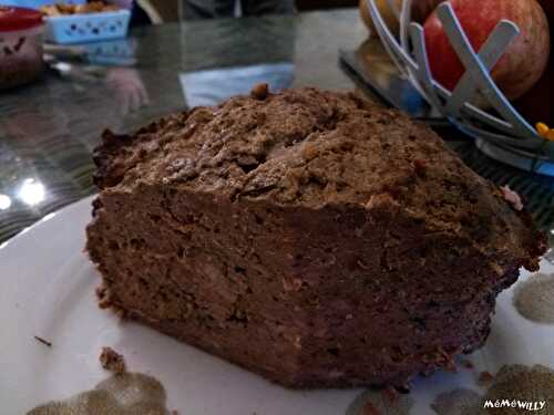 Terrine avec farce à légumes foies et gésiers de volaille confits