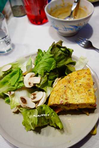 Tortilla aux pommes de terre, lardons, champignons poivrons