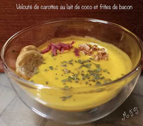 Velouté de carottes, lait de coco, chips de bacon