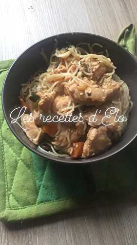 Wok de nouilles au Poulet