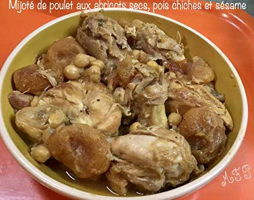 Mijoté de poulet aux abricots secs, pois chiches et sésame