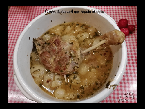 Cuisse de canard aux navets et radis