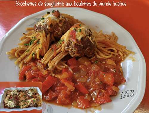 Brochettes de spaghettis aux boulettes de viande hachée