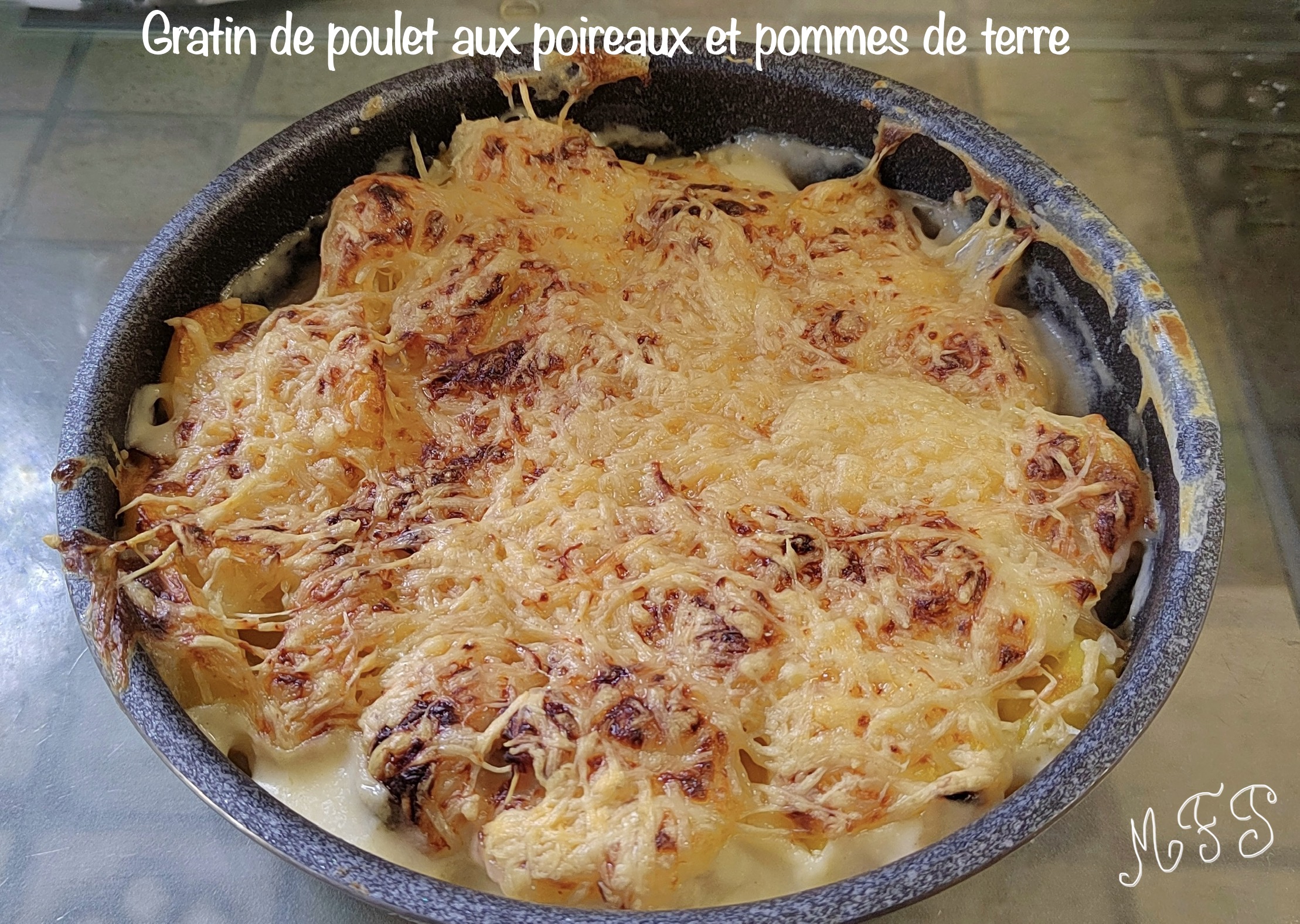 Gratin de poulet aux poireaux et pommes de terre