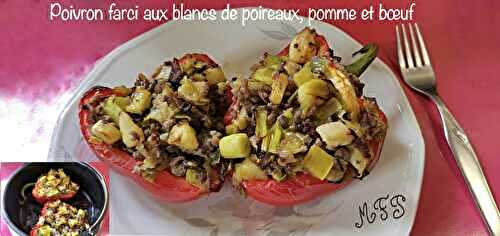 Poivron farci aux blancs de poireaux, pomme et bœuf