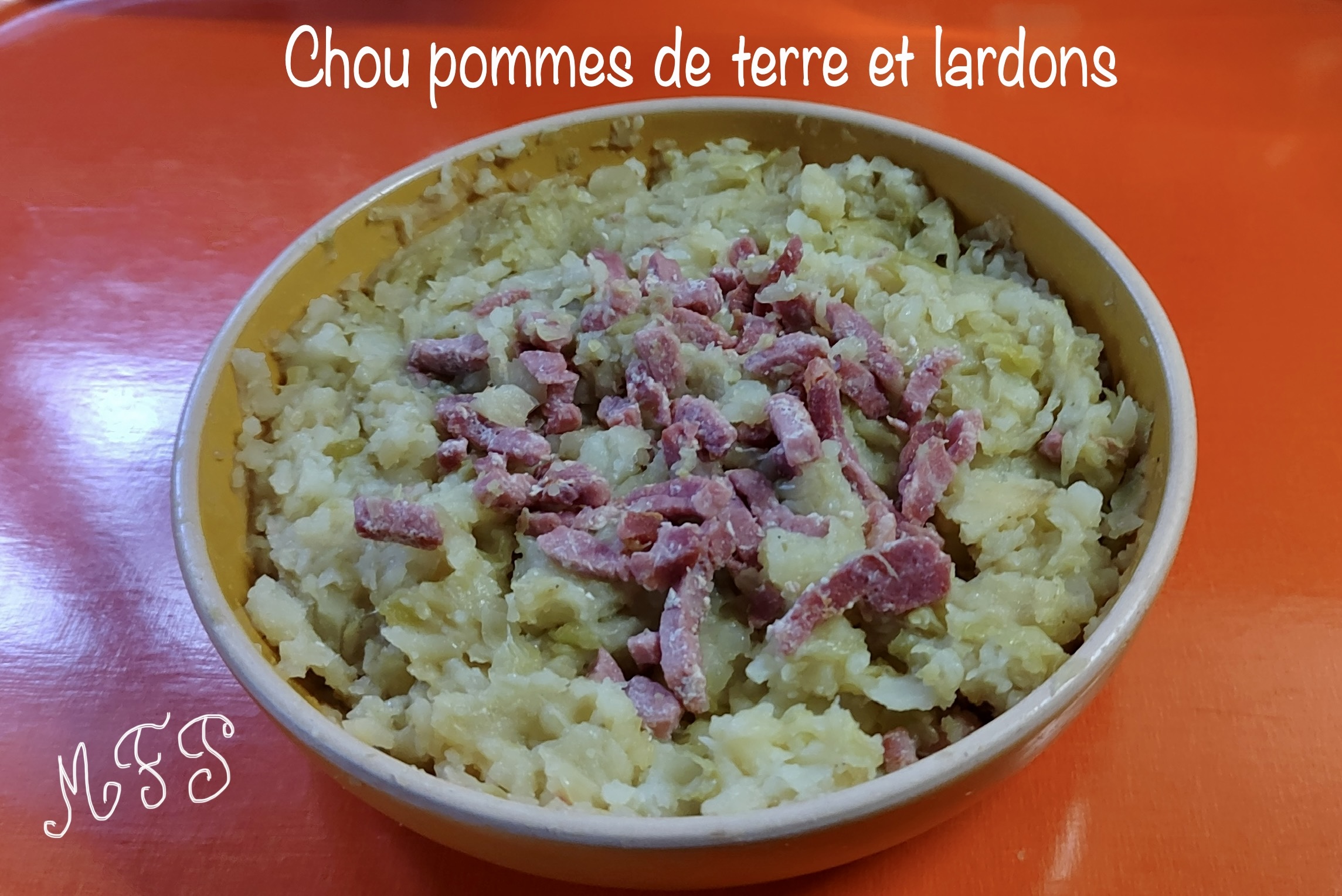 Chou, pommes de terre et lardons