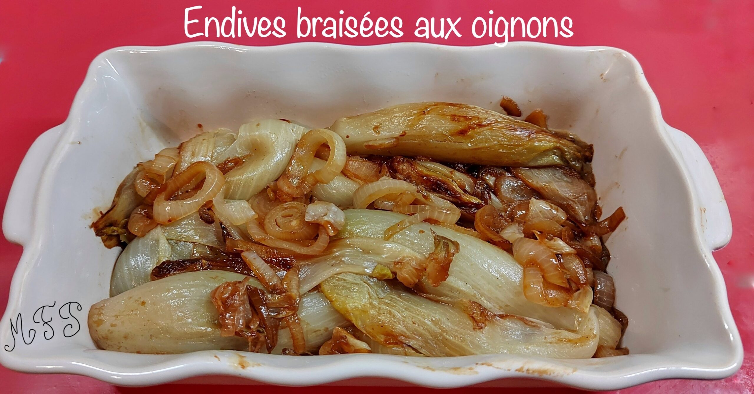 Endives braisées aux oignons