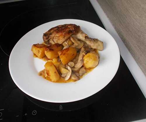 Cuisses de poulet sauce moutarde et paprika et ses petites pommes de terre