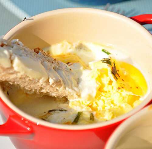 Oeuf cocotte crème de camembert