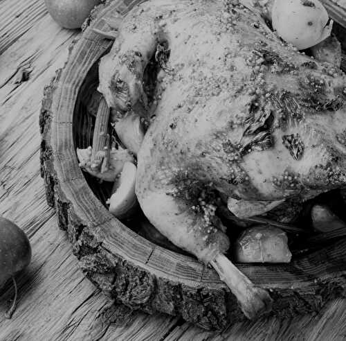 Pintade entière aux champignons de Paris