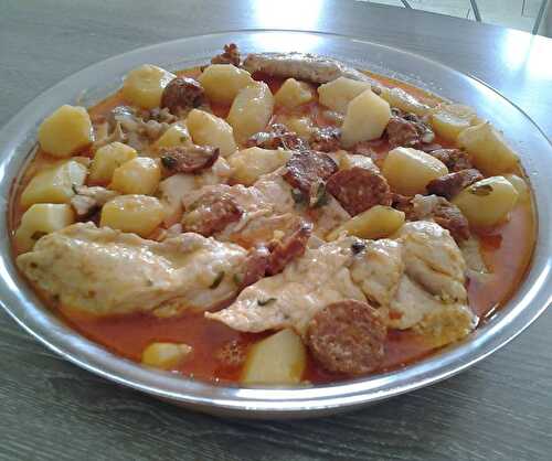 Poulet, chorizo et pommes de terre