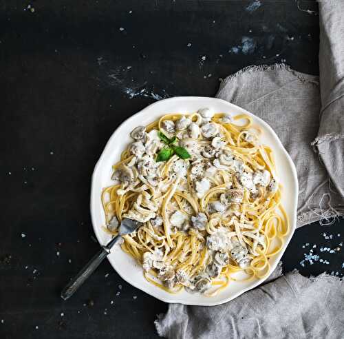 Spaghettis champignons et poulet à la crème parfumés au citron