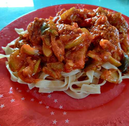 Tagliatelle aux courgettes façon bolognaise