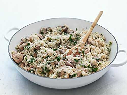 Risotto au poulet, lardons et champignons avec une touche de persil frais au cookéo