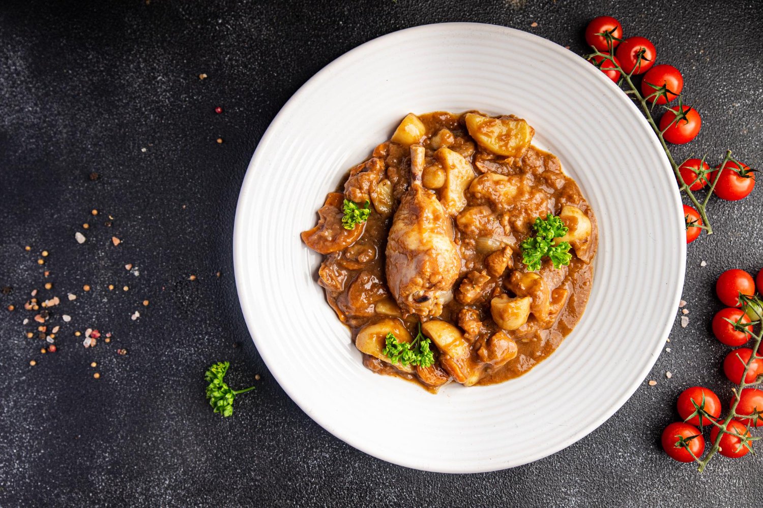 Coq au Vin et pommes de terre au robot multi-cuiseur cookéo