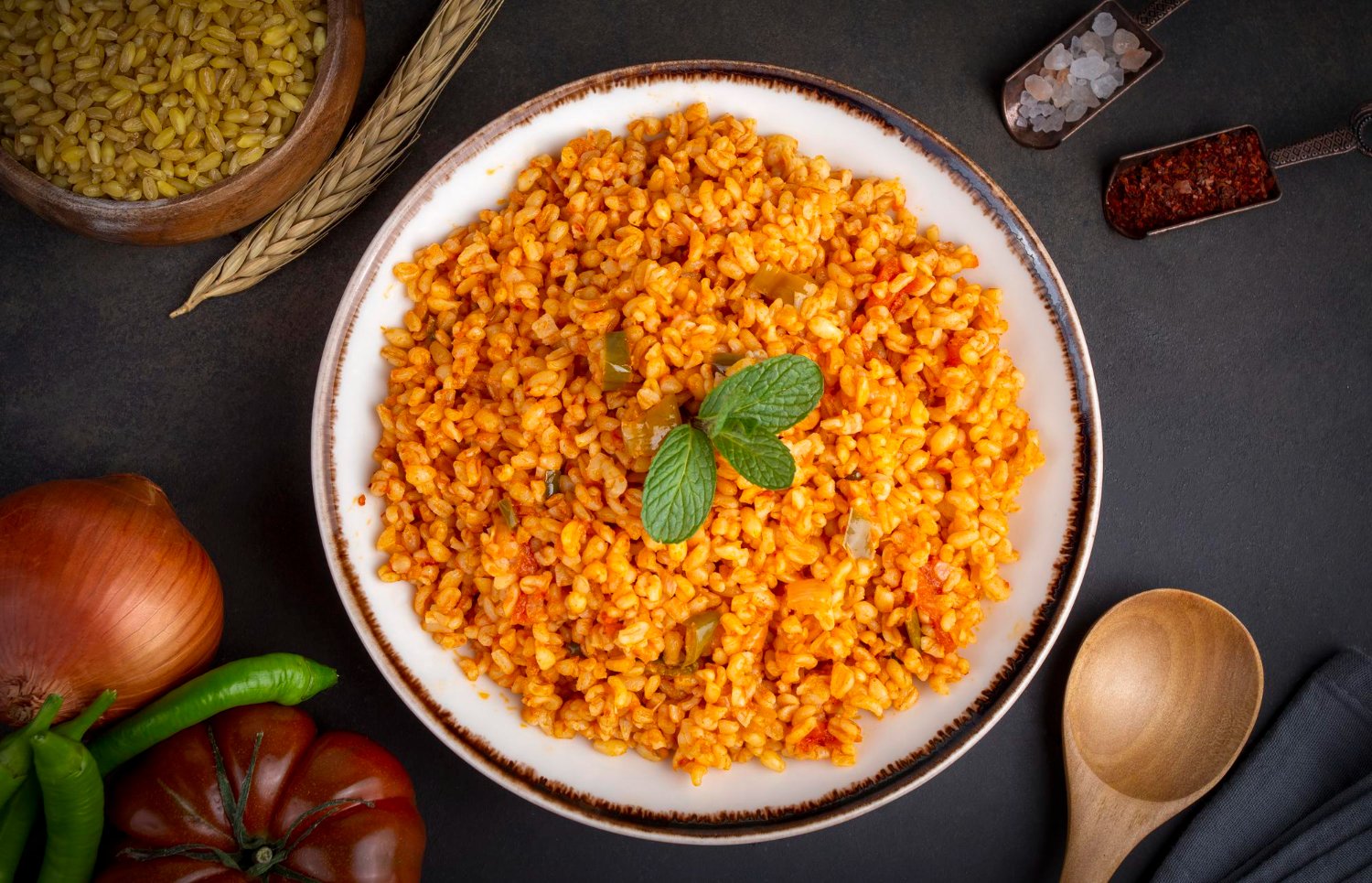 Pilaf Turc Traditionnel au Boulgour et à la Sauce Tomate à l'autocuiseur cookéo