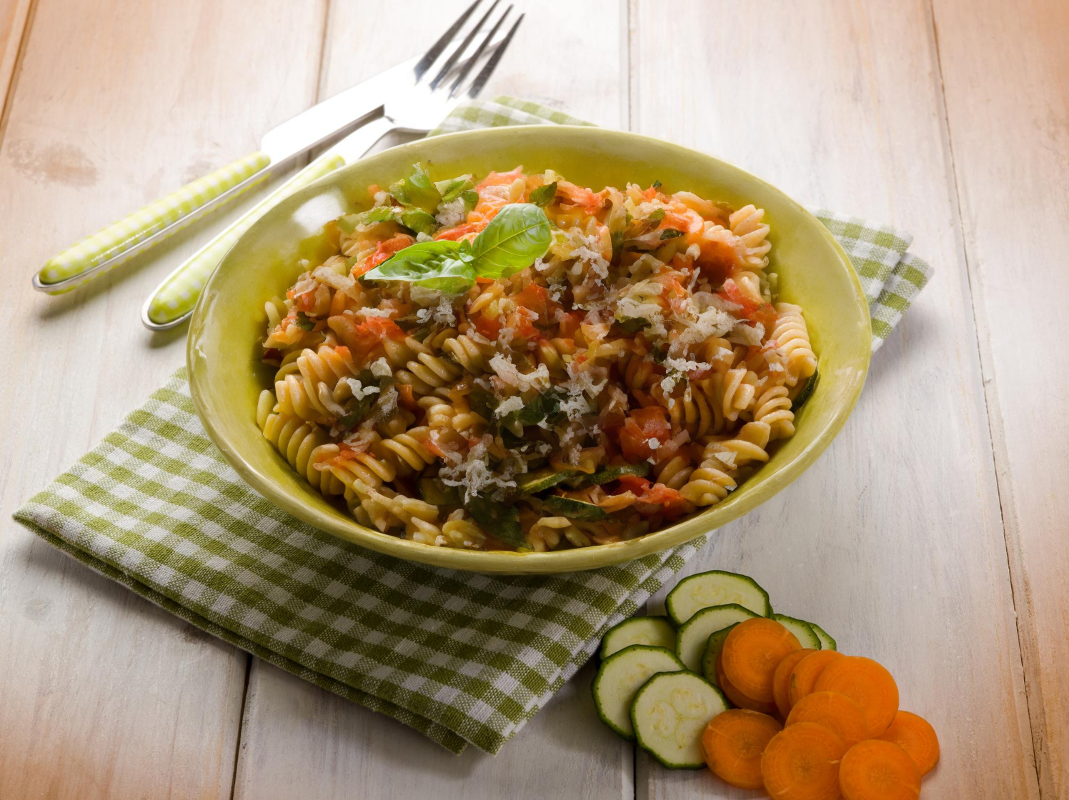 Fusilli au blé complet aux 3 légumes au cookéo