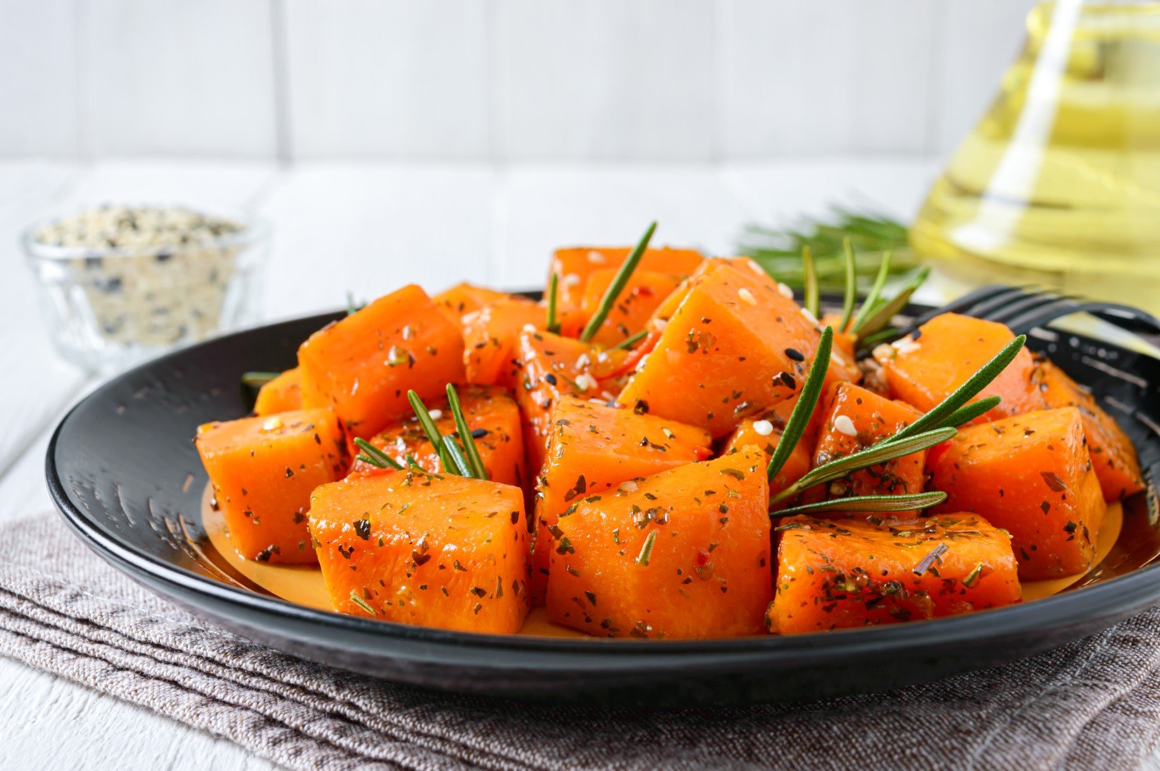 Courge Butternut Rôtie au Miel et Sésame à l’Extra-crisp à l'autocuiseur Moulinex