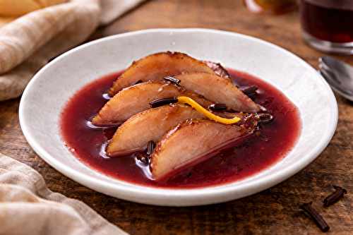 Poires au vin rouge express au robot multi-cuiseur Moulinex