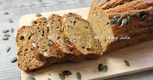 BREADCAKE À LA PATATE DOUCE ET AUX GRAINES DE COURGE