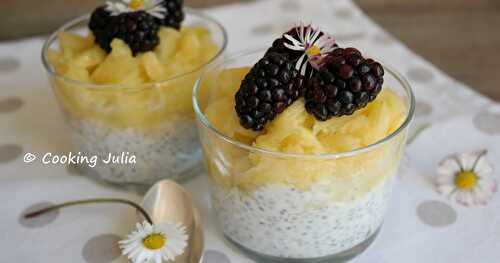 CHIA PUDDING VANILLÉ À L'ANANAS 