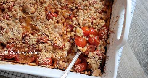 CRUMBLE DE TOMATES CERISES, AIL ET PARMESAN