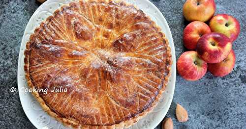 GALETTE DES ROIS CRÈME D'AMANDE ET POMMES CONFITES