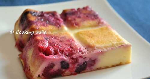 GÂTEAU AU FROMAGE BLANC ET FRUITS ROUGES