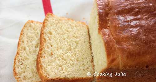 PAIN DE MIE AUX BLANCS D’ŒUF 