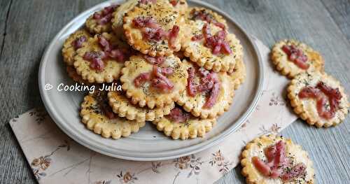 SABLÉS AUX LARDONS ET HERBES DE PROVENCE 