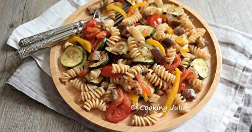 SALADE DE PÂTES AUX LÉGUMES RÔTIS 