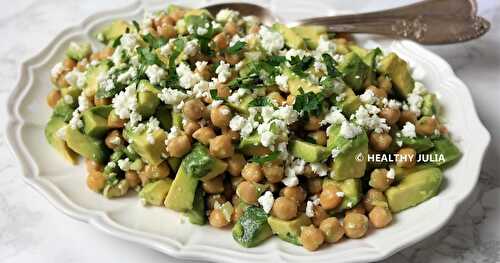 SALADE DE POIS CHICHES, AVOCAT ET FETA