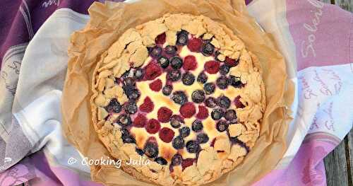 TARTE RUSTIQUE FAÇON CHEESECAKE AUX FRUITS ROUGES