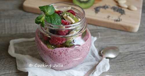 CHIA PUDDING VANILLÉ AUX FRAMBOISES 