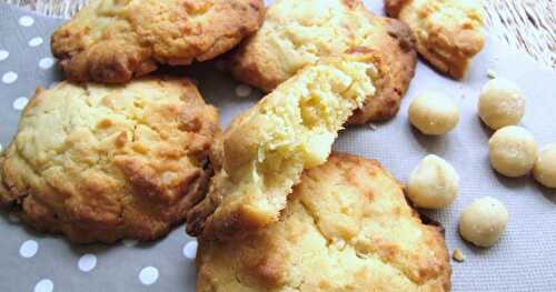 COOKIES AU CHOCOLAT BLANC ET NOIX DE MACADAMIA