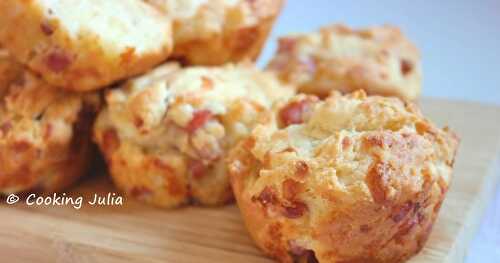 MUFFINS RICOTTA, LARDONS ET MOZZARELLA