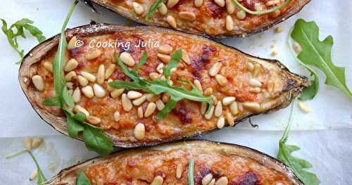 AUBERGINES FARCIES AUX LÉGUMES 