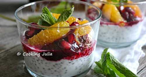 CHIA PUDDING AU COULIS DE FRUITS ROUGES