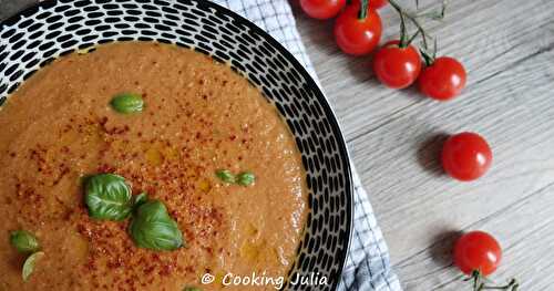 CRÈME DE TOMATES RÔTIES