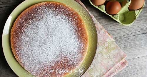 GÂTEAU MOUSSEUX À TROIS INGRÉDIENTS 